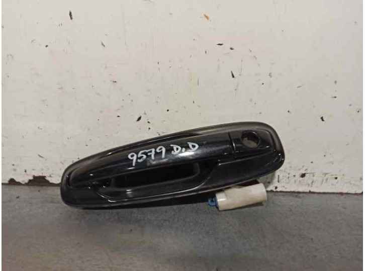Recambio de maneta exterior delantera derecha para chevrolet nubira wagon 2.0 diesel cat referencia OEM IAM 96547952  