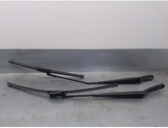 Recambio de brazo limpia delantero derecho para volkswagen jetta (1k2) 1.9 tdi referencia OEM IAM 1K5955410B 1K5955410B 