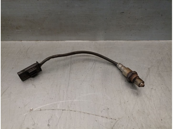 Recambio de sonda lambda para bmw x1 (u11) sdrive 18 d referencia OEM IAM 8570230 0281004440 BOSCH
