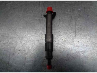 Replacement injector for Volkswagen Golf IV Saloon (1J1) 1.9 TDi OEM IAM reference 28130201T 0432193746 BOSCH