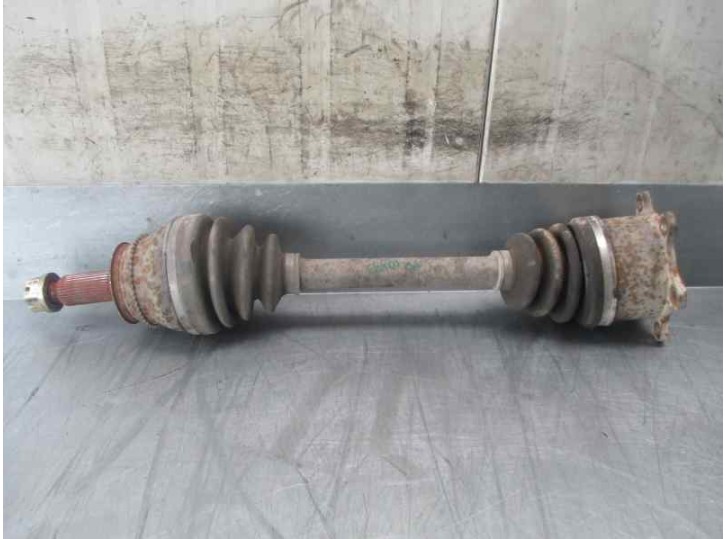 Recambio de transmision trasera derecha para mitsubishi montero (v60/v70) 3.2 di-d cat referencia OEM IAM MR528651  