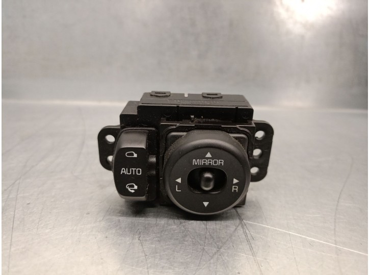 Recambio de mando retrovisor para kia cee´d (jd) 1.6 crdi 136 referencia OEM IAM 93530A2050 
