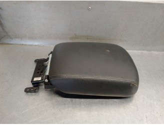 Recambio de apoyabrazos central para kia sorento iii (um) 2.2 crdi referencia OEM IAM 84660C5100WK 84660C5100WK 