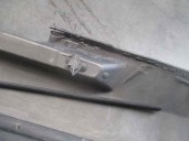 Recambio de faldon lateral para volvo s60 lim. 2.0 diesel cat referencia OEM IAM 2519734 MARRON