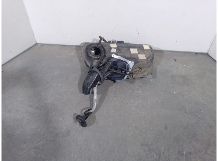 Recambio de deposito combustible para mazda mx-5 iv (nd__) 2.0 (nd2e) referencia OEM IAM NA1P42100C NA1P42110A 