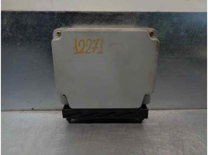 Recambio de centralita motor uce para volvo v70 familiar 20v cat referencia OEM IAM 09202197  