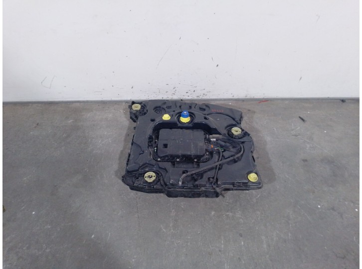 Recambio de deposito combustible para citroën c4 cactus 1.6 bluehdi 100 referencia OEM IAM 9812914780 9827216280 