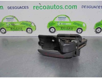 Recambio de maneta interior trasera izquierda para toyota avensis berlina (t 22) 2.0 turbodiesel cat referencia OEM IAM 69206050