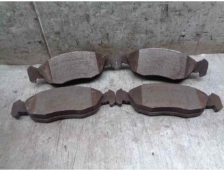 Recambio de pastillas de freno para renault grand scénic ii (jm0/1_) 1.9 dci (jm0g, jm12, jm1g, jm2c) referencia OEM IAM 4106087