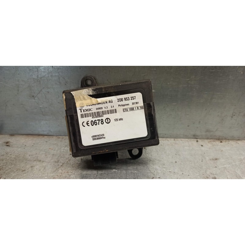 Recambio de modulo electronico para volkswagen lt caja cerrada / combi (mod. 1997) 2.5 tdi referencia OEM IAM 2D0953257 TEMIC