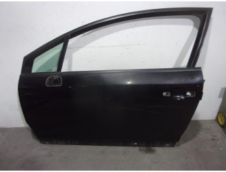 Replacement front left door for Citroën C4 Coupé 1.6 16V HDi FAP OEM IAM reference 9002W1 BLACK 3 DOORS