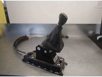 Recambio de palanca cambio para skoda karoq (nu) 125 aniversario referencia OEM IAM 5Q0711049BT 