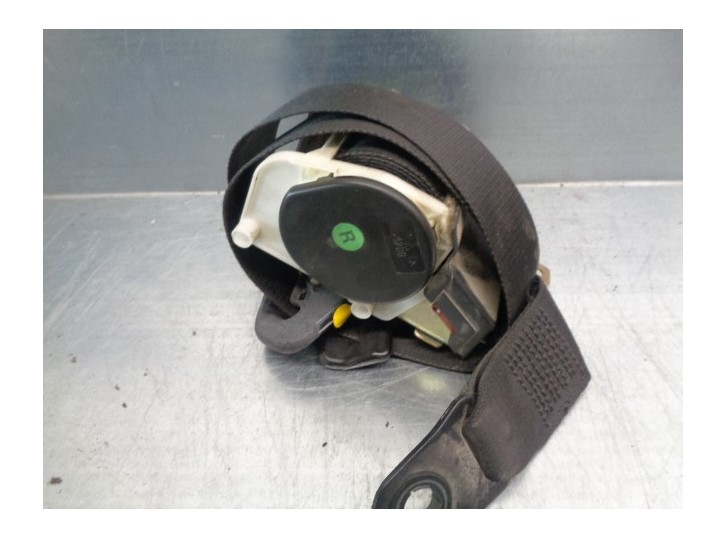 Recambio de cinturon seguridad delantero derecho para ford fiesta berlina ghia referencia OEM IAM 560223800 