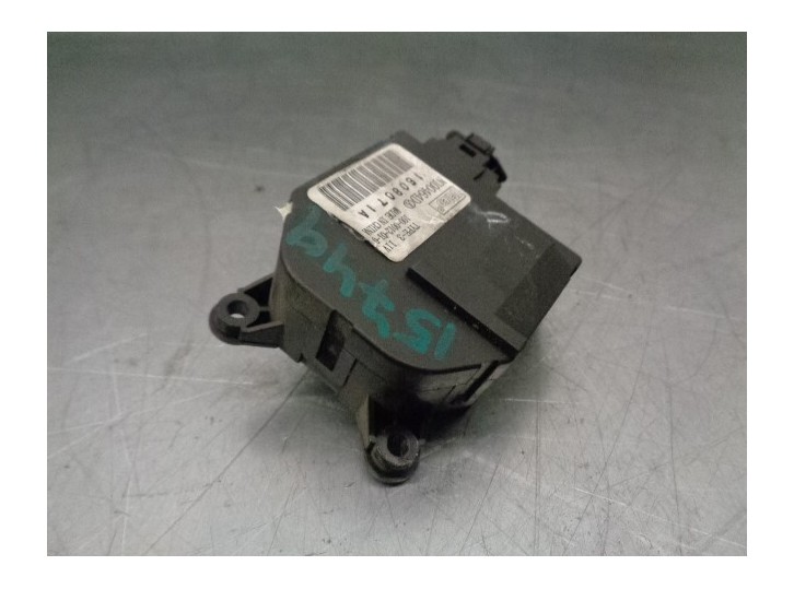 Recambio de motor calefaccion para nissan note (e11e) acenta referencia OEM IAM N100464D 1000012010 VALEO