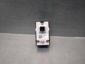 Recambio de mando elevalunas delantero derecho para kia xceed 1.4 tgdi cat referencia OEM IAM 93575J7000  