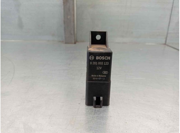 Recambio de caja precalentamiento para land rover range rover sport 3.0 td v6 cat referencia OEM IAM FX23189E2AC 0281003123 BOSC