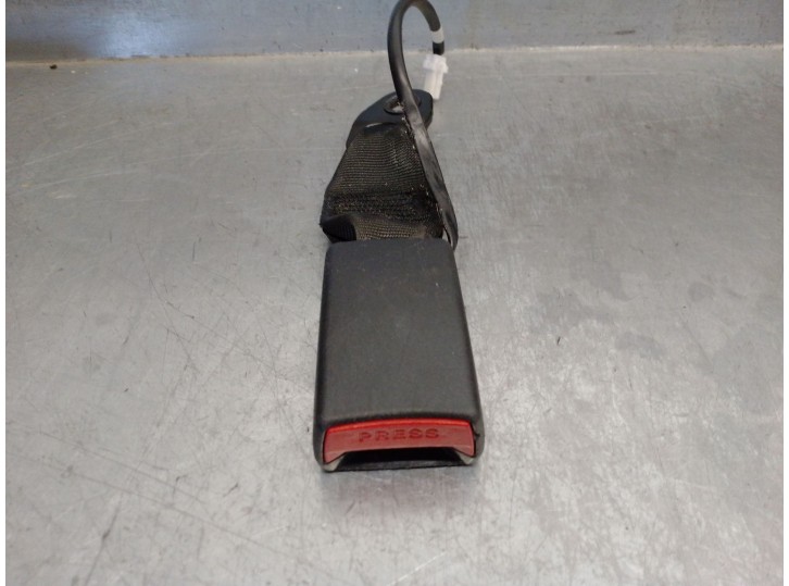 Recambio de enganche cinturon para kia sorento iii (um) 2.2 crdi referencia OEM IAM 89830X5050WK 89830C5050WK 