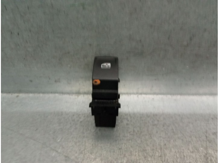 Recambio de mando elevalunas trasero izquierdo para seat arona (kj7, kjp) 1.0 tsi referencia OEM IAM 5Q0959855 5Q0959855 