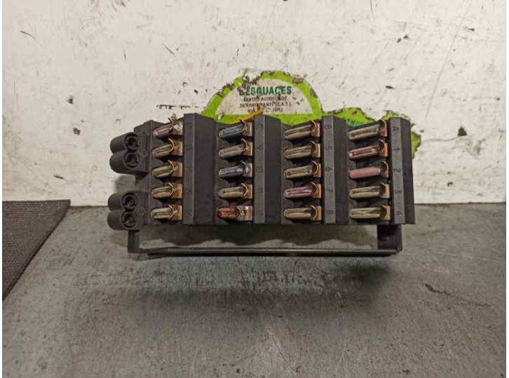 Recambio de caja reles / fusibles para mercedes-benz clase e (w124) berlina e 300 (124.030) referencia OEM IAM 1245401250 