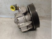 Replacement power steering pump for Mercedes-Benz E-Class (W210) Saloon 2.6 CAT OEM IAM reference A0024668901 