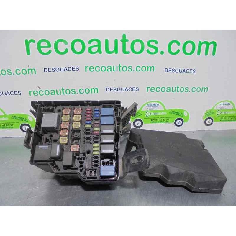 Recambio de caja reles / fusibles para ford fiesta (cb1) 1.6 tdci cat referencia OEM IAM 8V5114A075CA  