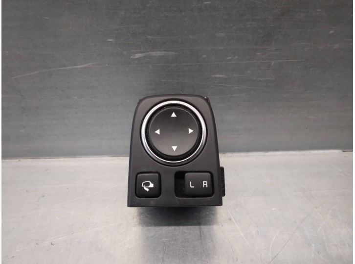 Recambio de mando retrovisor para kia xceed 1.4 tgdi cat referencia OEM IAM 93530J7000 