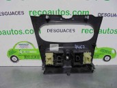Recambio de mando elevalunas delantero izquierdo para dacia sandero ii 0.9 tce cat referencia OEM IAM 275009384R 