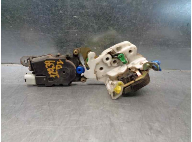 Replacement front left door lock for Subaru Legacy Saloon/Estate B11 (BD/BG) 2.5 CAT OEM IAM reference 62316A