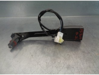 Recambio de enganche cinturon para ssangyong kyron 200 xdi limited referencia OEM IAM 7466109000ABQ DEL IZQ 5 PUERTAS