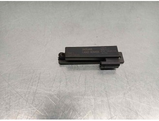 Recambio de antena para land rover range rover sport 3.0 td v6 cat referencia OEM IAM AH4215K603AA 5E08X0107 
