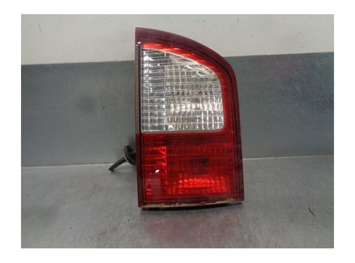 Recambio de piloto trasero derecho para ssangyong kyron 200 xdi limited referencia OEM IAM 8360409100 DE PORTON 5 PUERTAS