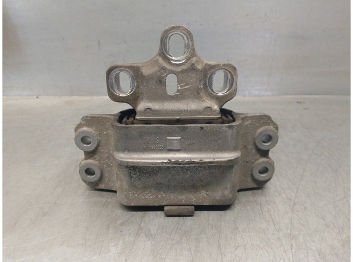 Recambio de soporte motor para volkswagen golf v berlina (1k1) 1.9 tdi referencia OEM IAM 1K0199555  