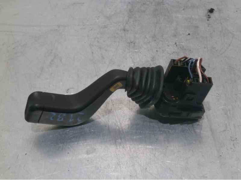 Recambio de mando limpia para opel corsa b 1.4 cat (2h6) referencia OEM IAM 90124931  