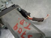 Recambio de elevalunas trasero derecho para ssangyong kyron 200 xdi limited referencia OEM IAM 8810021012 2 PINES 5 PUERTAS