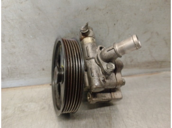 Recambio de bomba servodireccion para opel insignia a (g09) 2.0 cdti 4x4 (68) referencia OEM IAM 95521951 