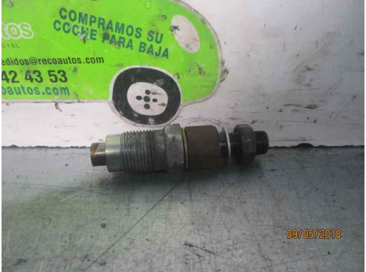 Recambio de inyector para toyota avensis berlina (t 22) 2.0 turbodiesel cat referencia OEM IAM 2367027030 