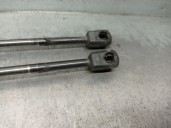Replacement trunk / tailgate shock absorbers for Seat Toledo IV (KG3) 1.6 TDI OEM IAM reference 6JH827550 409652