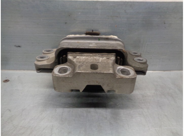 Recambio de soporte motor izquierdo para seat altea (5p1) 1.9 tdi referencia OEM IAM 1K0199555M 