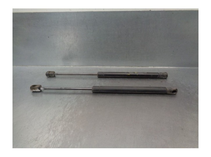 Replacement boot / tailgate gas struts for Chevrolet Aveo 1.4 CAT OEM IAM reference 96540939 