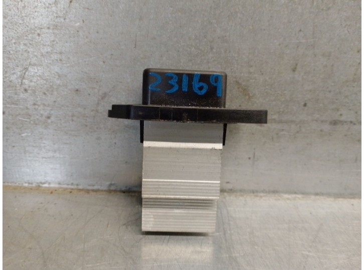 Recambio de resistencia calefaccion para kia sorento iii (um) 2.2 crdi referencia OEM IAM 97179D1000 97179D1000 