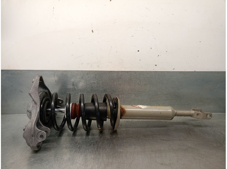 Recambio de amortiguador delantero izquierdo para audi a4 b5 (8d2) 1.9 tdi referencia OEM IAM 8D0413031BK 8D0413031BK MONROE