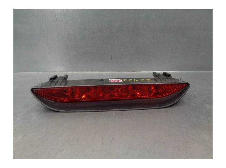 Recambio de luz central de freno para chevrolet aveo 1.4 cat referencia OEM IAM 96540274  