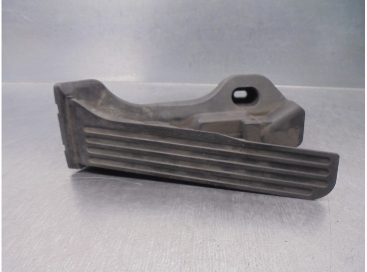 Recambio de potenciometro pedal para seat altea (5p1) 1.9 tdi referencia OEM IAM 1K1721503M 6PV00889000 HELLA