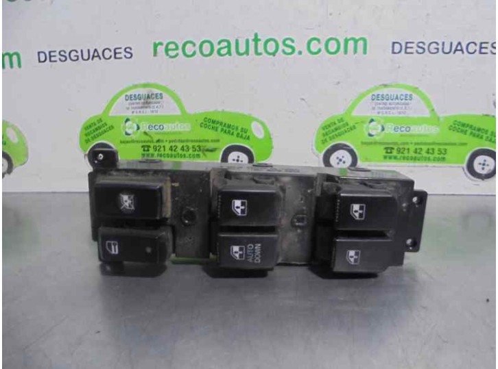 Recambio de mando elevalunas delantero izquierdo para hyundai santa fe (bm) 2.2 crdi cat referencia OEM IAM 935702B700S4 