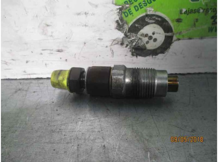 Recambio de inyector para toyota avensis berlina (t 22) 2.0 turbodiesel cat referencia OEM IAM 2367027030 