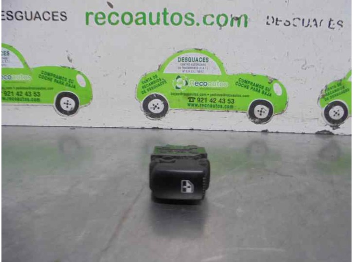 Recambio de mando elevalunas trasero izquierdo para hyundai santa fe (bm) 2.2 crdi cat referencia OEM IAM 3715211110 