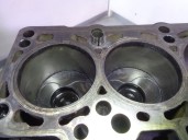 Recambio de bloque para seat altea (5p1) 1.9 tdi referencia OEM IAM BJB 130306 038021AT