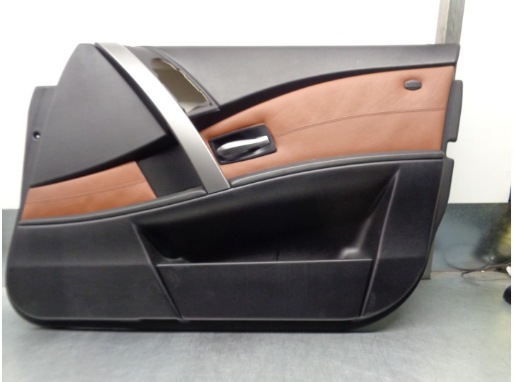 Recambio de guarnecido puerta delantera derecha para bmw serie 5 berlina (e60) 3.0 turbodiesel cat referencia OEM IAM 5141707615
