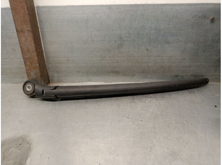 Recambio de brazo limpia trasero para porsche cayenne (9pa) 3.2 referencia OEM IAM 95562804002 95562804002 