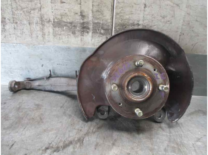 Recambio de mangueta delantera izquierda para mg serie 45 (rt) 1.6 16v cat referencia OEM IAM RBK100370 